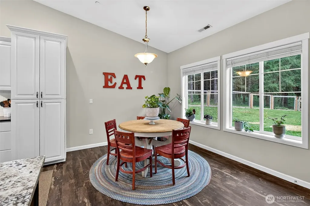 35888 301st Place SE Enumclaw WA 98022
