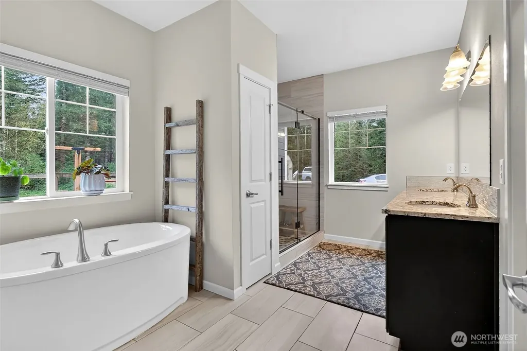 35888 301st Place SE Enumclaw WA 98022