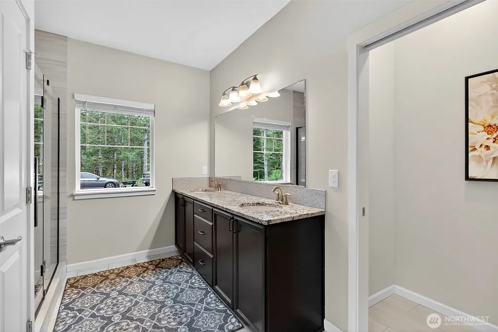 35888 301st Place SE Enumclaw WA 98022