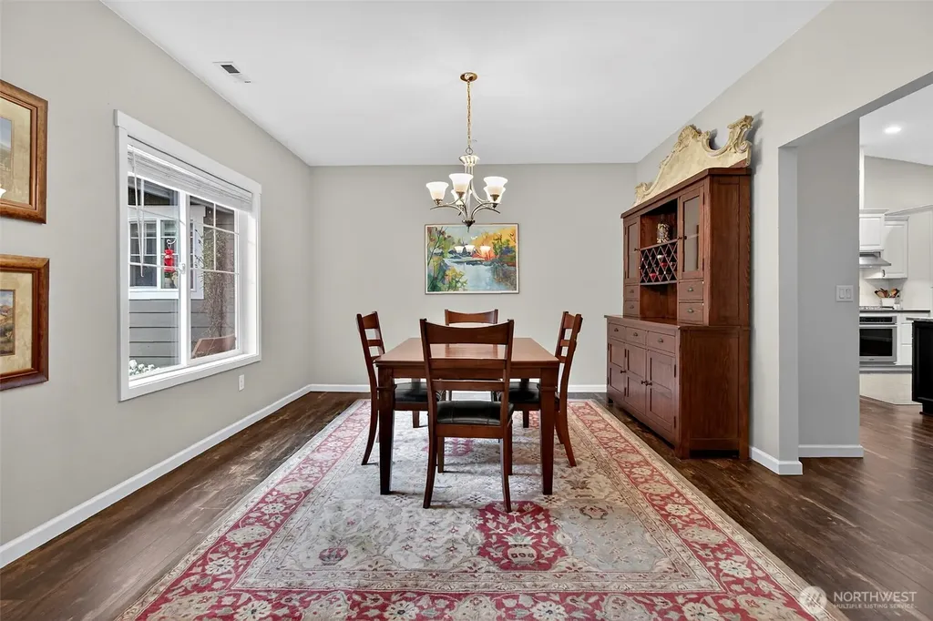 35888 301st Place SE Enumclaw WA 98022