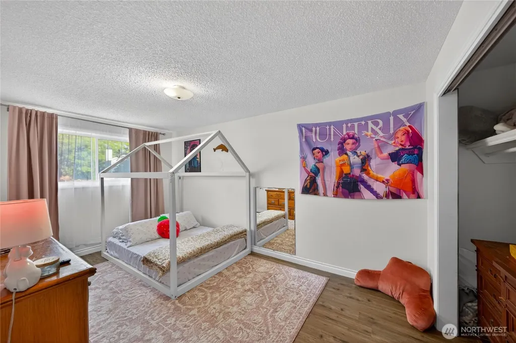 2684 Olympic Drive Oak Harbor WA 98277