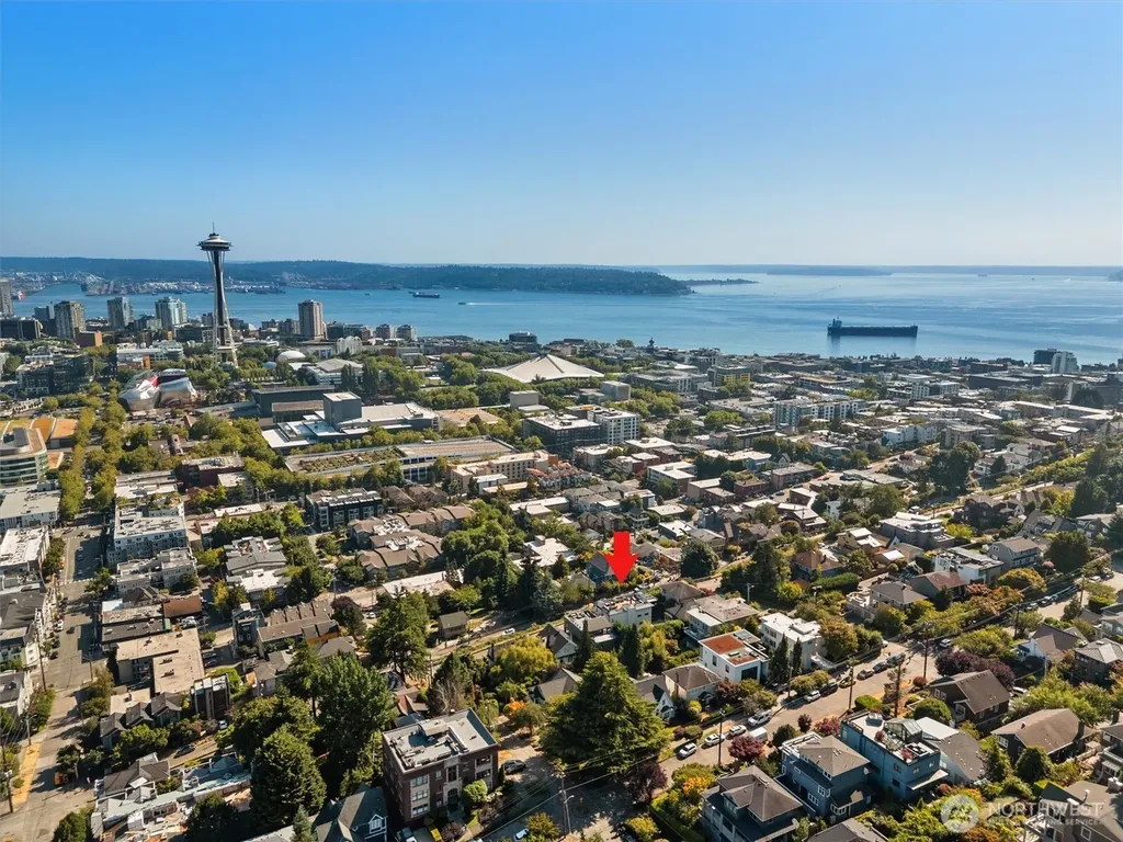 362 Ward Street Seattle WA 98109