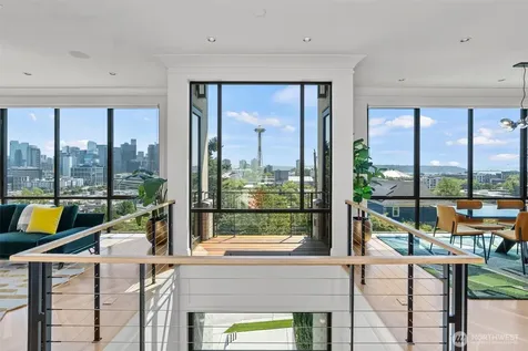 362 Ward Street Seattle WA 98109