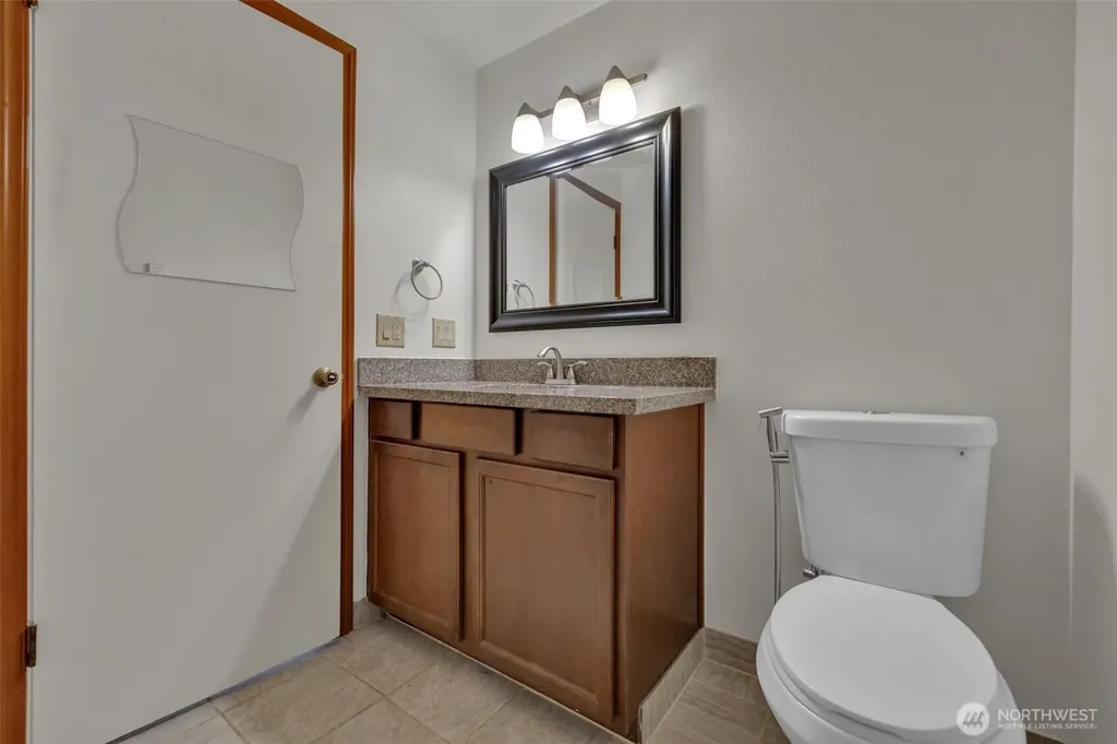 20620 76th Ave W Edmonds WA 98026