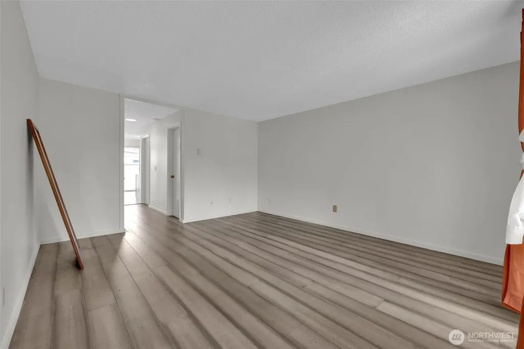 20620 76th Ave W Edmonds WA 98026