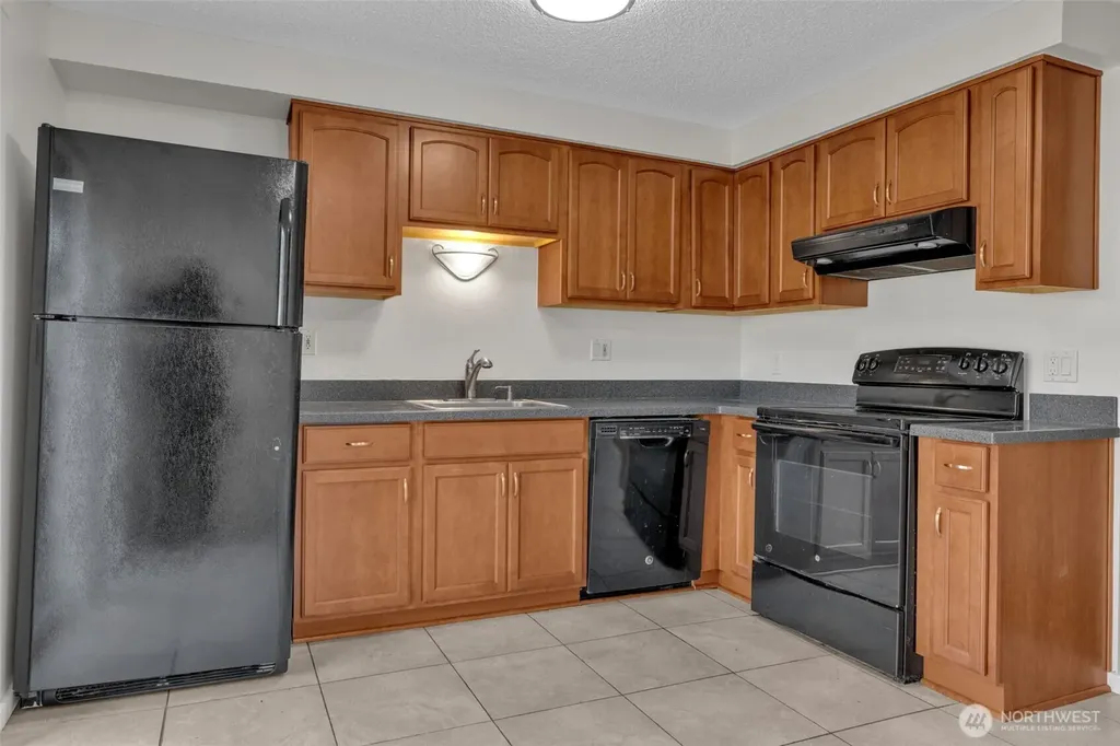 20620 76th Ave W Edmonds WA 98026