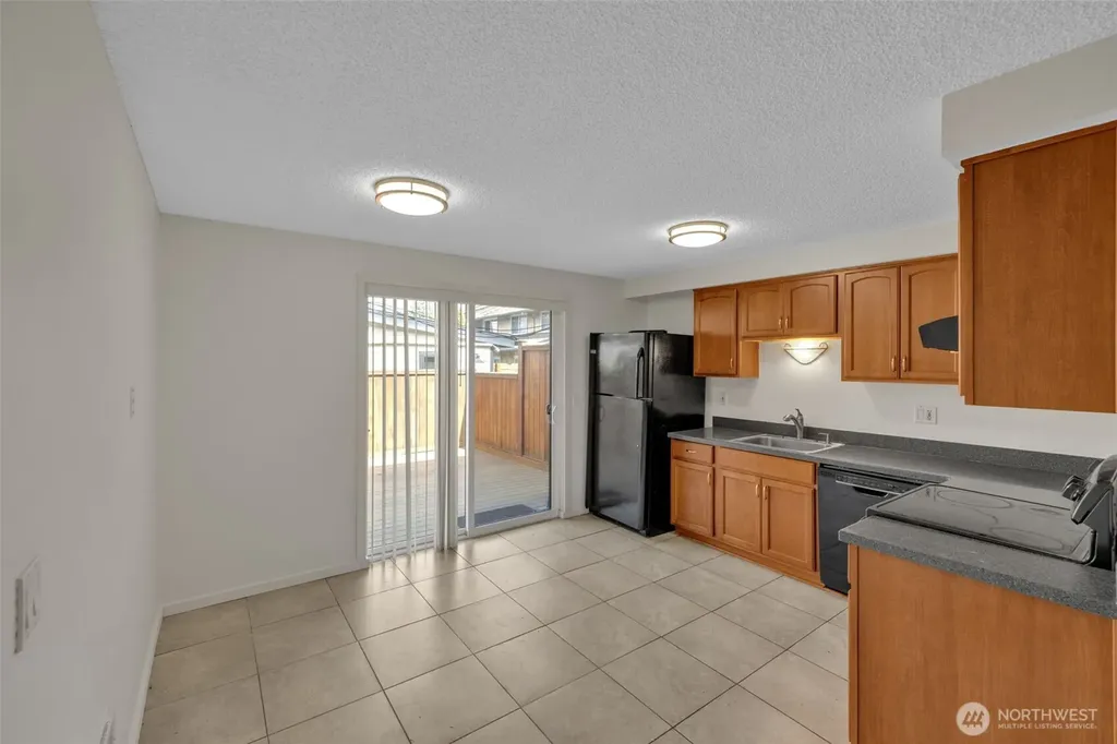 20620 76th Ave W Edmonds WA 98026
