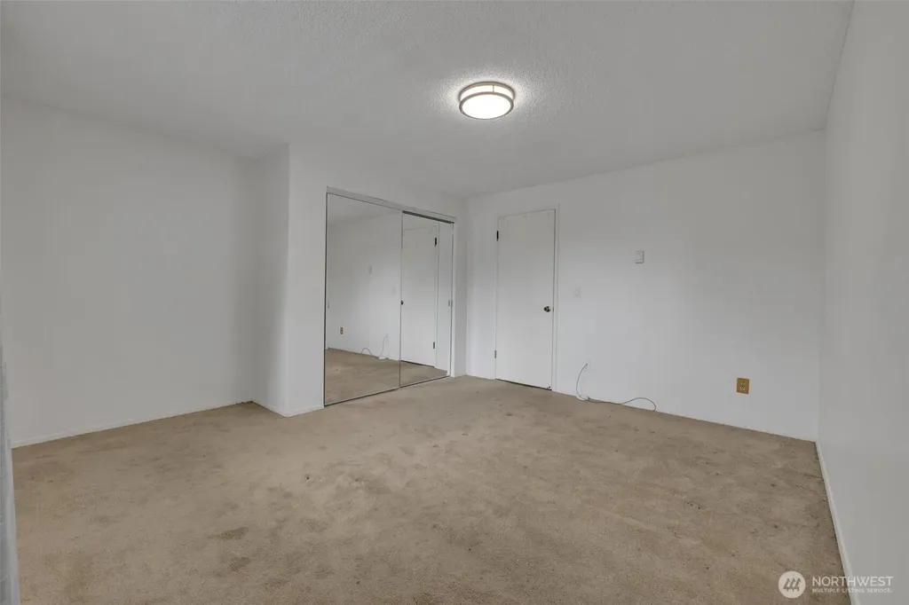 20620 76th Ave W Edmonds WA 98026