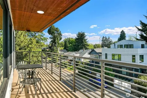 8501 12th Avenue NW Seattle WA 98117