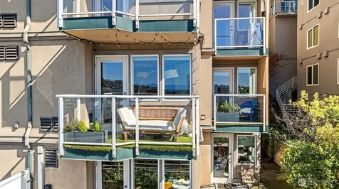 311 E Republican Street Seattle WA 98102