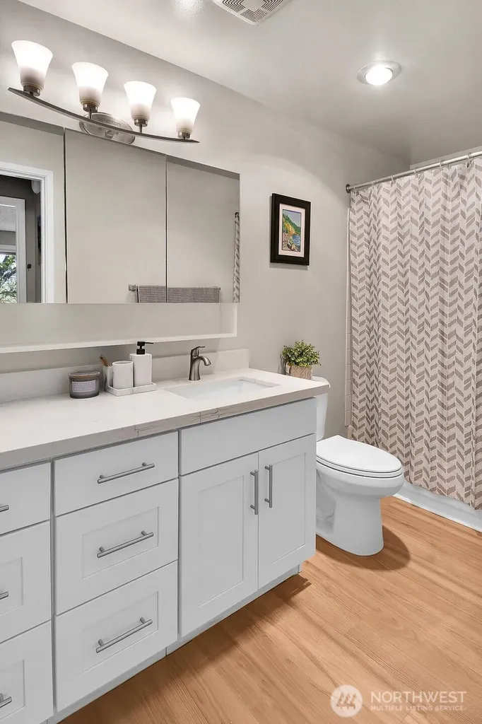 7217 NE 175th Street Kenmore WA 98028