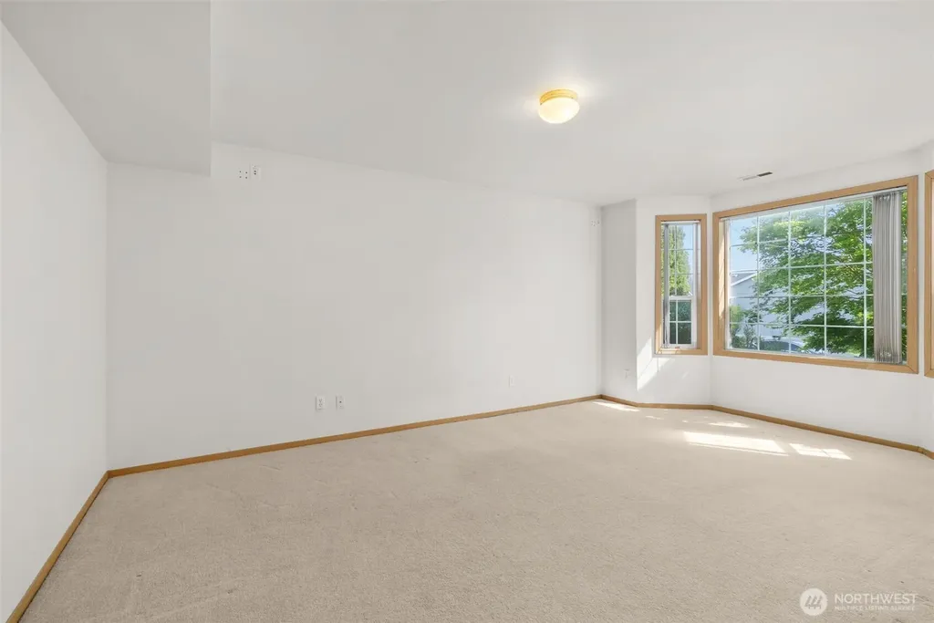 8425 201st Street E Spanaway WA 98387