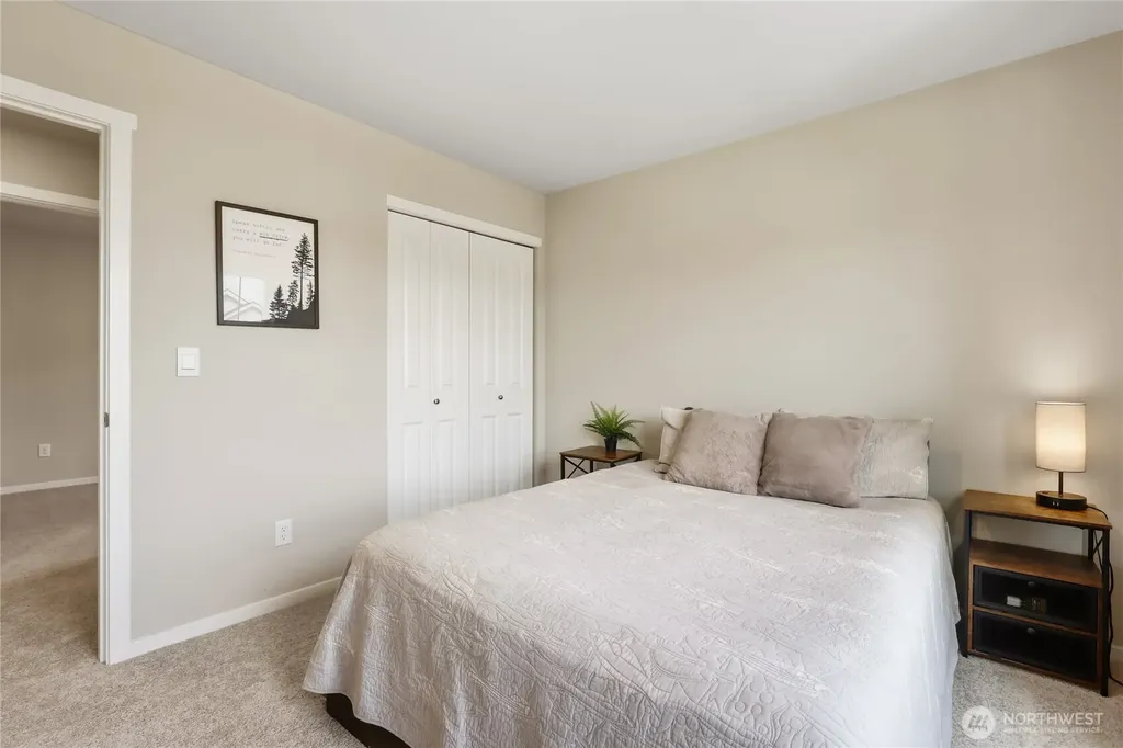 6016 Addison Road SW Port Orchard WA 98367