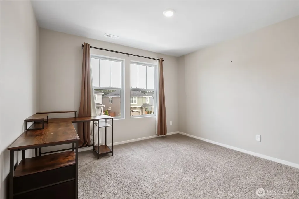 6016 Addison Road SW Port Orchard WA 98367