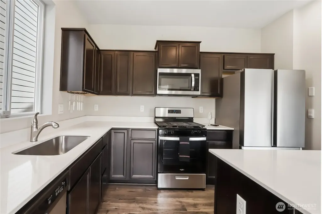 6016 Addison Road SW Port Orchard WA 98367