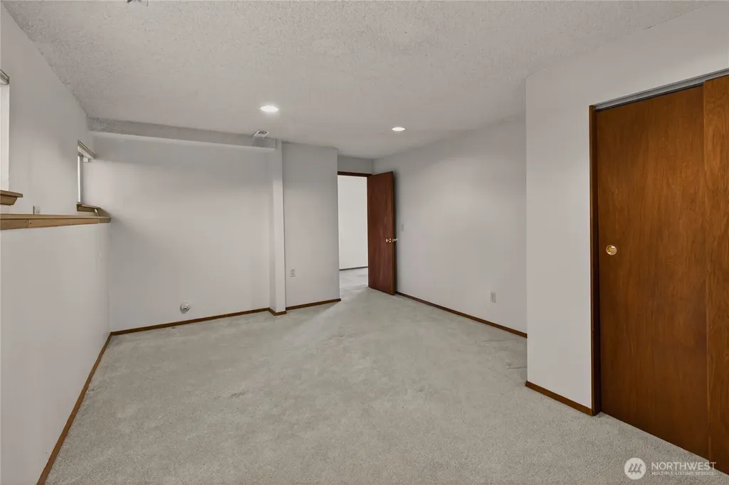 220 Skagit Way La Conner WA 98257