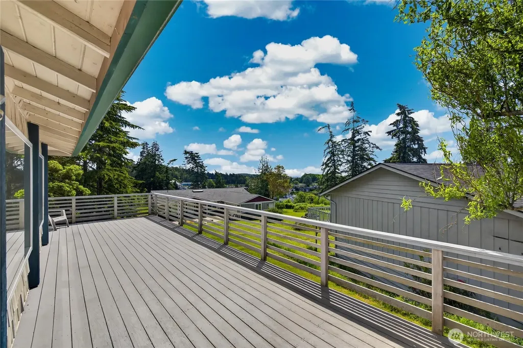 220 Skagit Way La Conner WA 98257