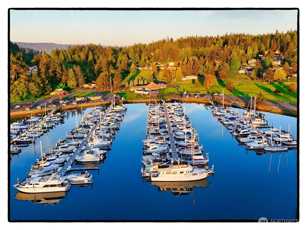 220 Skagit Way La Conner WA 98257