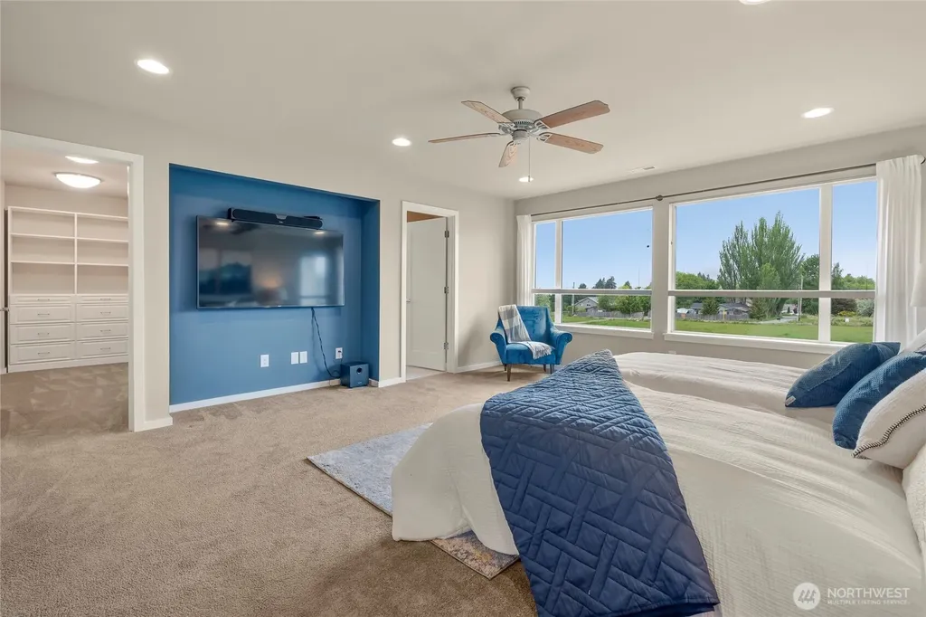 8007 9th Place SE Lake Stevens WA 98258