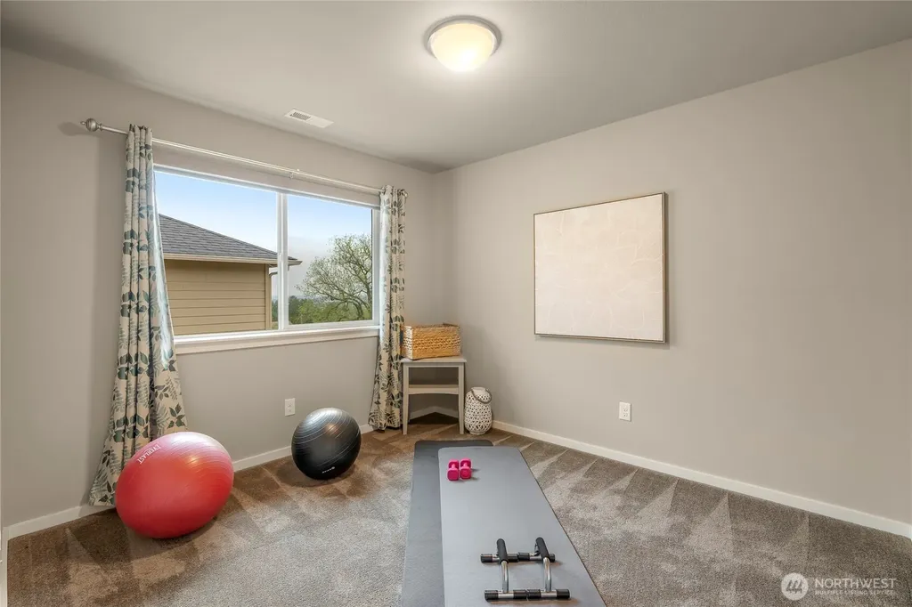 8007 9th Place SE Lake Stevens WA 98258