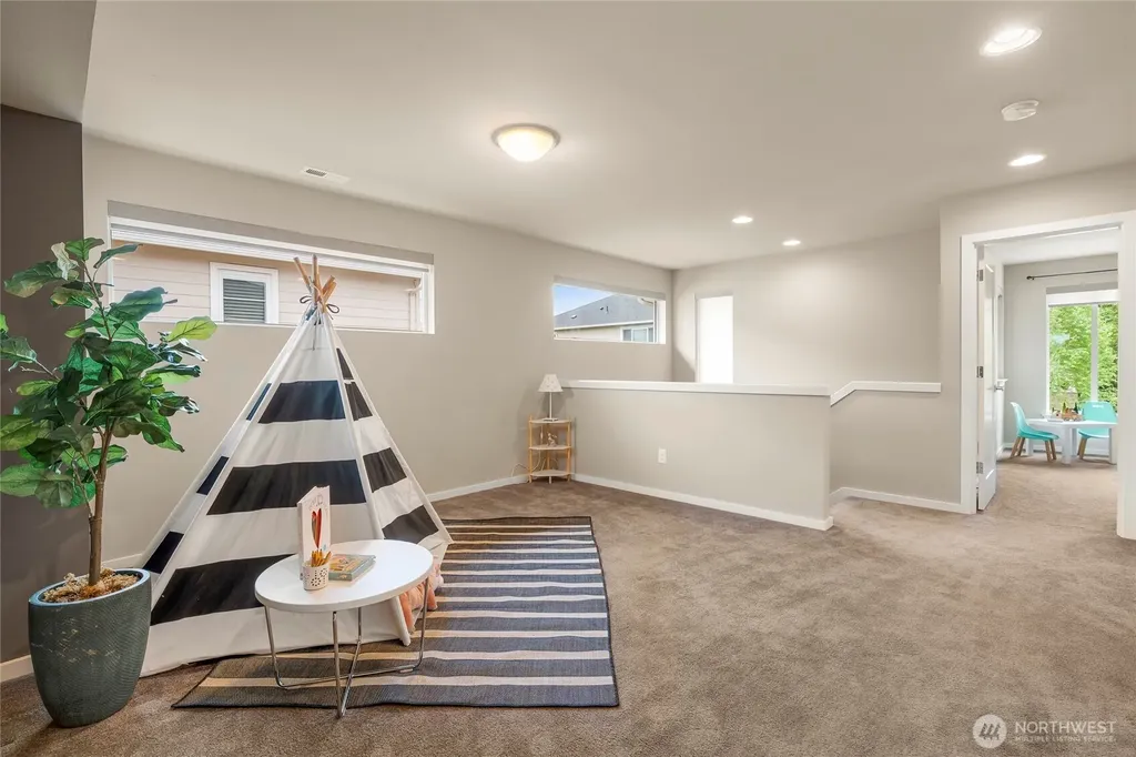 8007 9th Place SE Lake Stevens WA 98258
