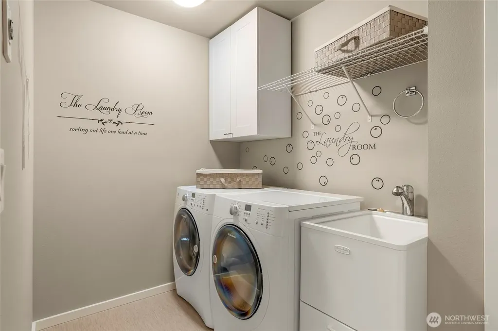 8007 9th Place SE Lake Stevens WA 98258