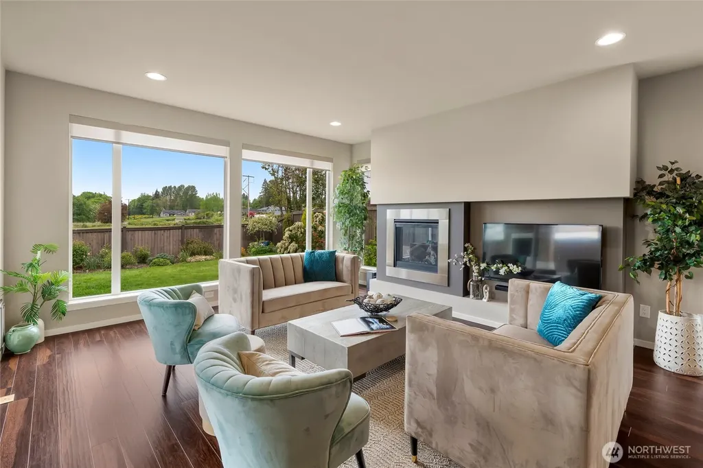8007 9th Place SE Lake Stevens WA 98258