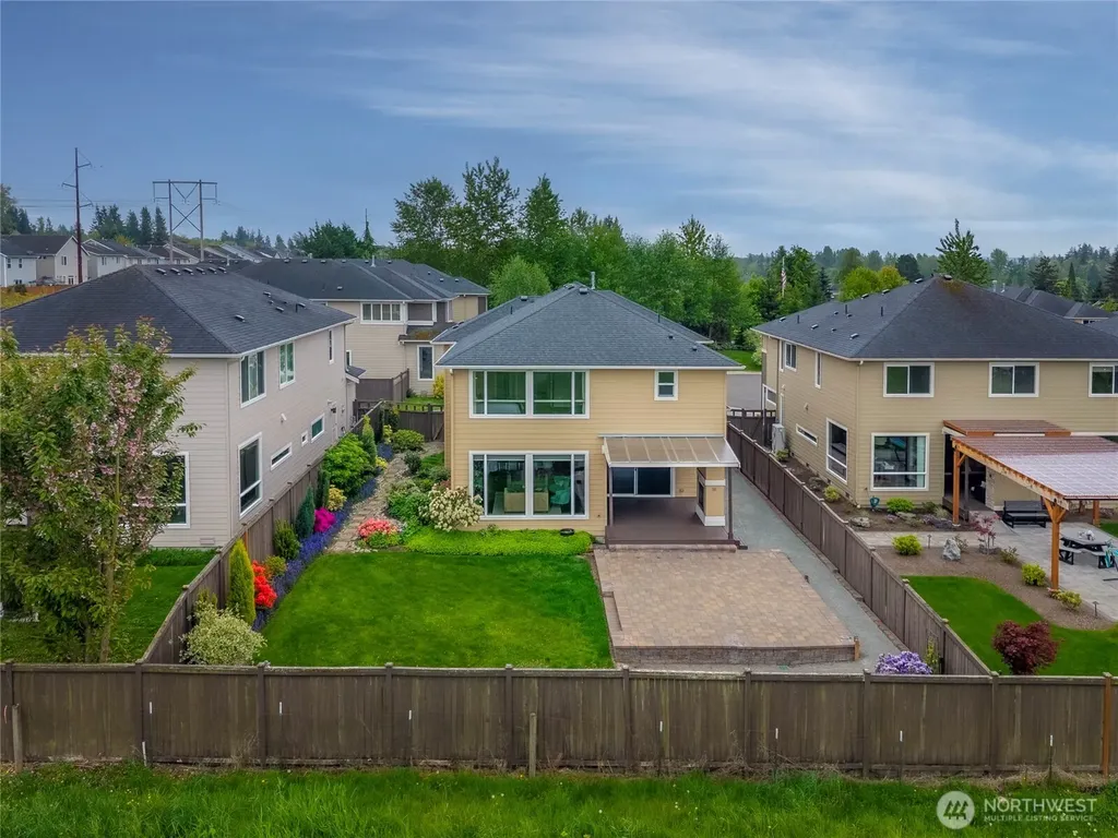 8007 9th Place SE Lake Stevens WA 98258