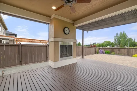 8007 9th Place SE Lake Stevens WA 98258