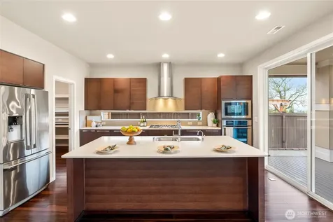 8007 9th Place SE Lake Stevens WA 98258