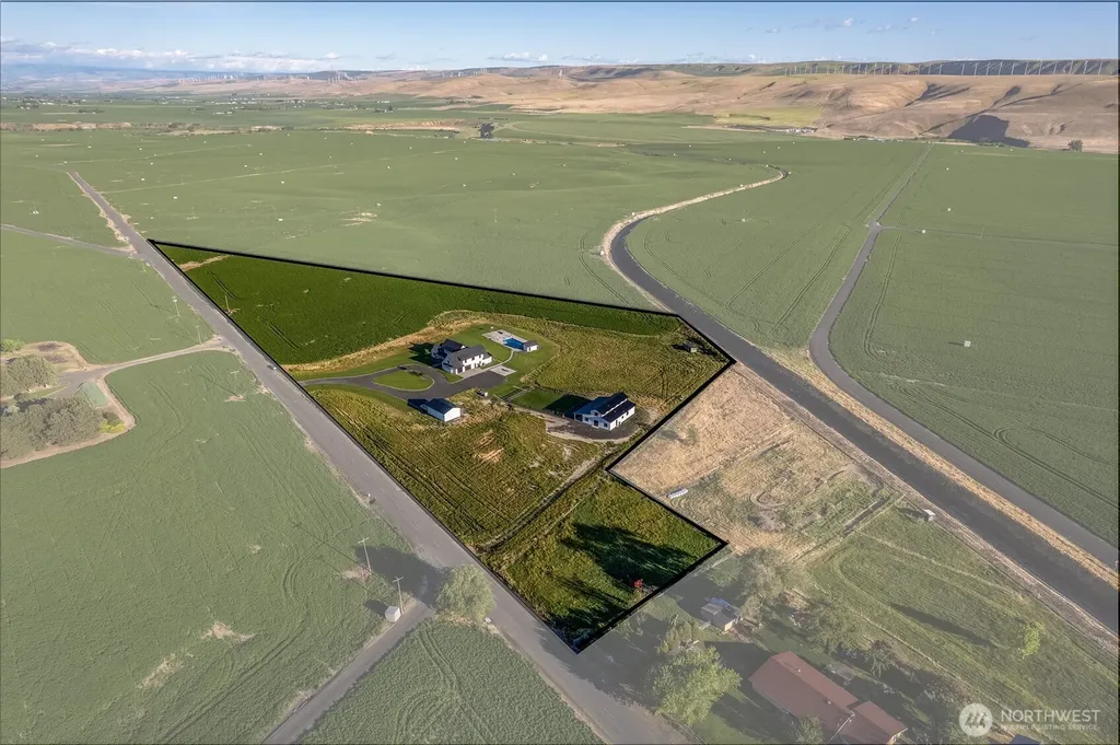 2617 Byrnes Road Touchet WA 99360
