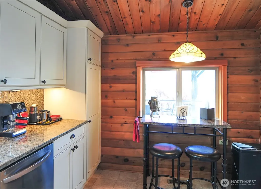 553 Summit Boulevard Manson WA 98831