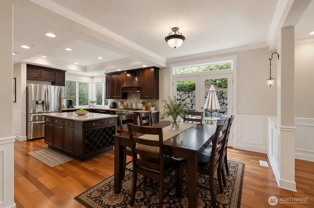 24121 NE 1st Place Sammamish WA 98074