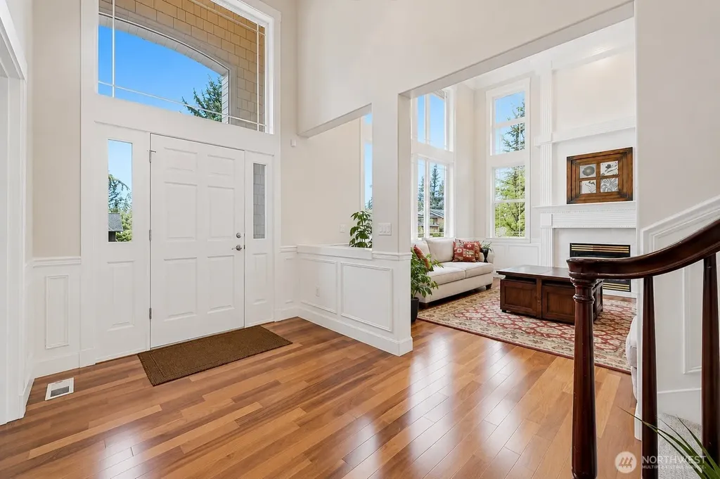 24121 NE 1st Place Sammamish WA 98074