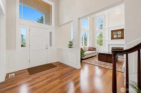 24121 NE 1st Place Sammamish WA 98074