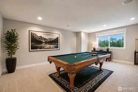 24121 NE 1st Place Sammamish WA 98074