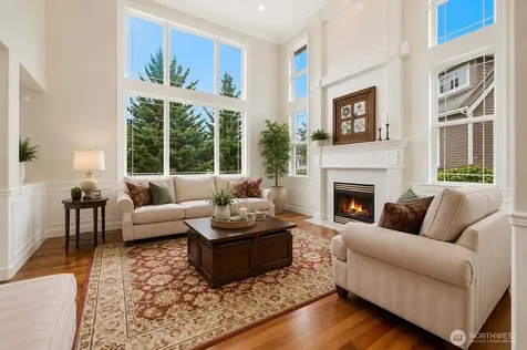 24121 NE 1st Place Sammamish WA 98074