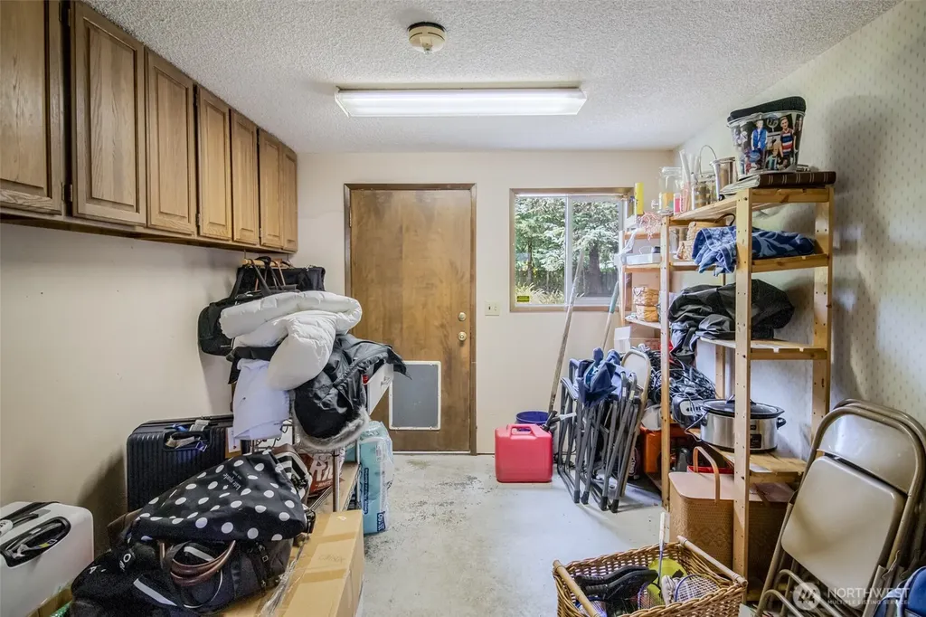 4008 15th Court NE Olympia WA 98506