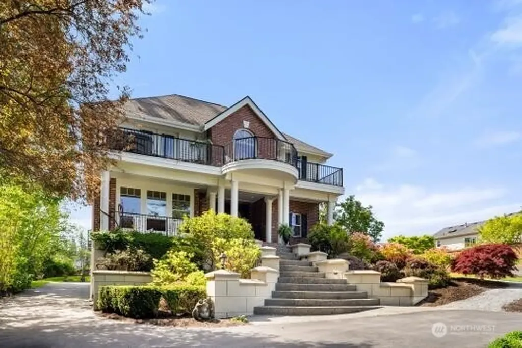 1107 9th Street Mukilteo WA 98275