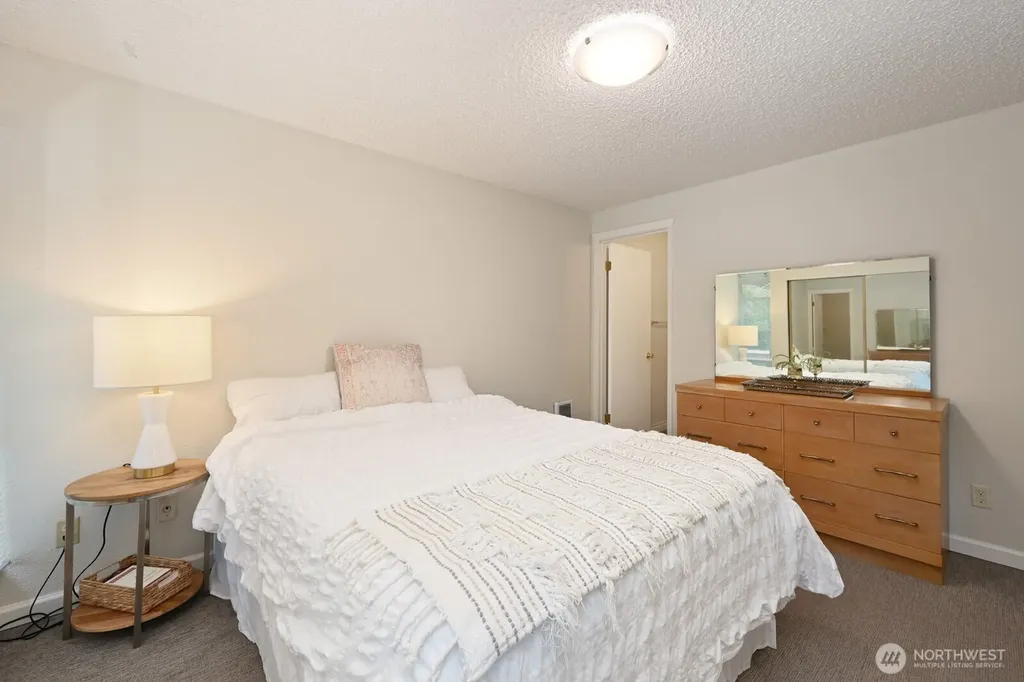 220 SW 200th Street Normandy Park WA 98166