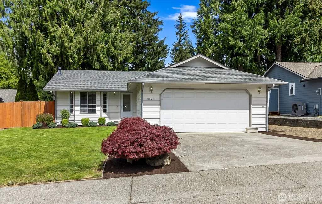 10705 27th Street NE Lake Stevens WA 98258