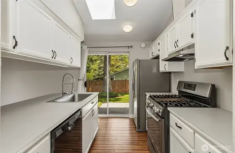 10705 27th Street NE Lake Stevens WA 98258