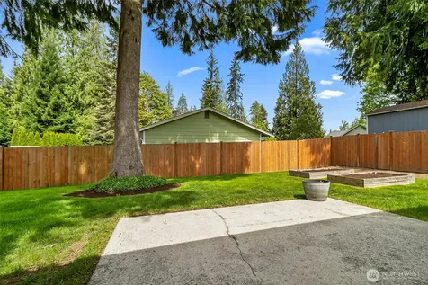 10705 27th Street NE Lake Stevens WA 98258