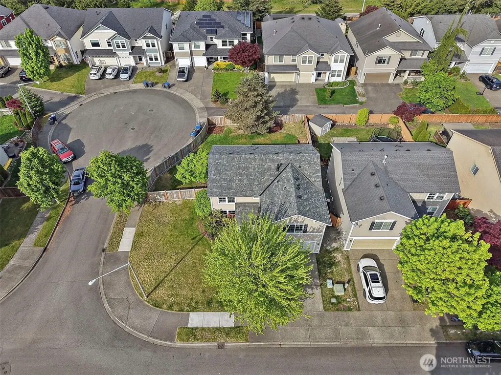 24216 237th Way SE Maple Valley WA 98038