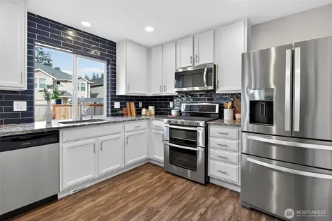 24216 237th Way SE Maple Valley WA 98038