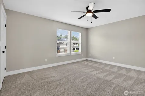24216 237th Way SE Maple Valley WA 98038