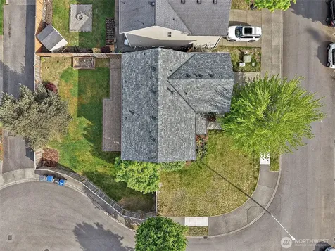 24216 237th Way SE Maple Valley WA 98038