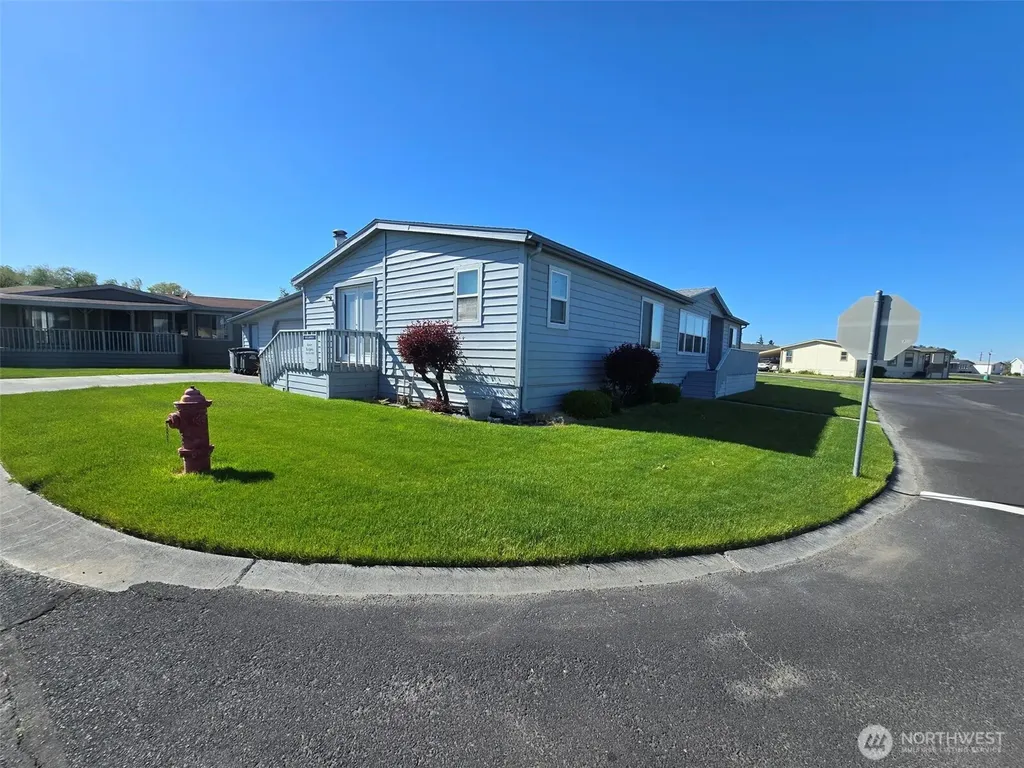 2240 W Broadway NE Moses Lake WA 98837