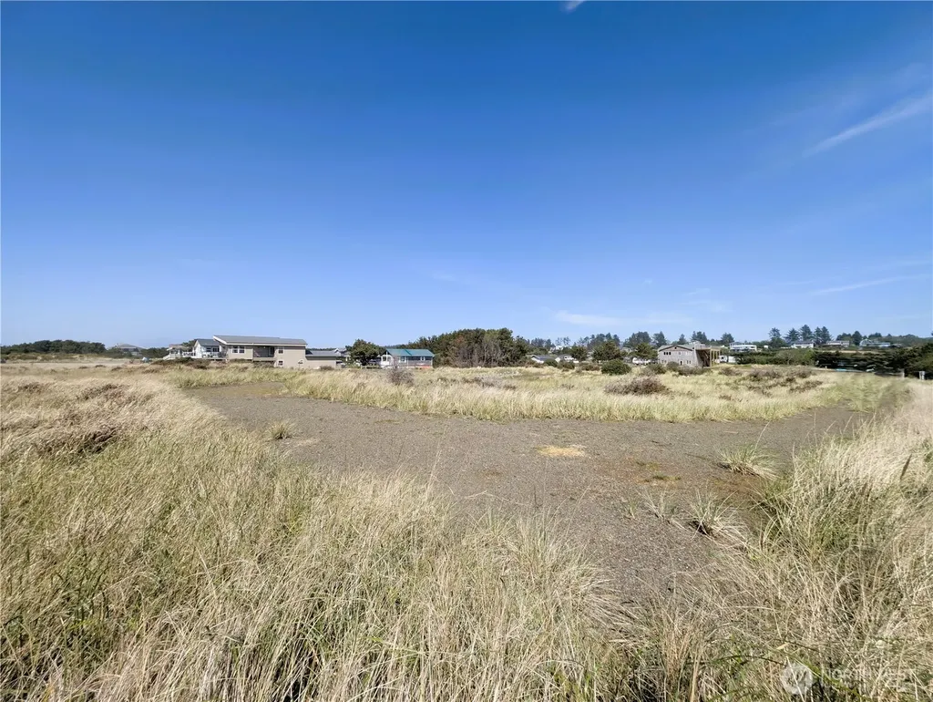 35009 G Street Ocean Park WA 98640