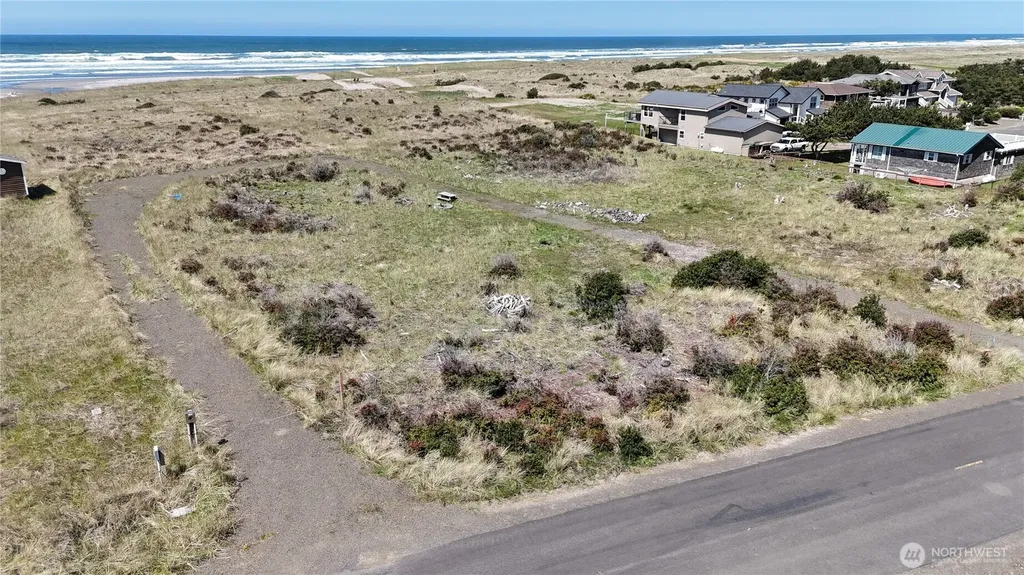 35009 G Street Ocean Park WA 98640